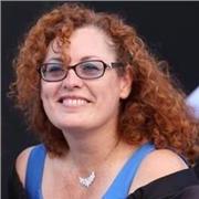 Insegnante di canto moderno, propedeutica musicale e musicoterapista in formazione